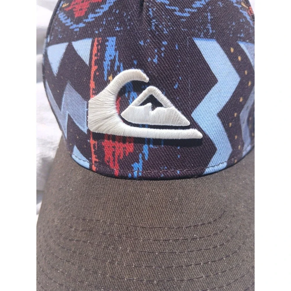 Quiksilver Geometric Aztec Tribal Print Strapback Hat Youth 53CM Brown Brim Surf
